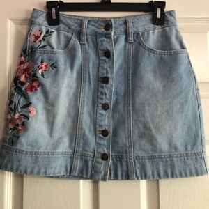 FLORAL EMBROIDERED JEAN SKIRT FROM PACSUN